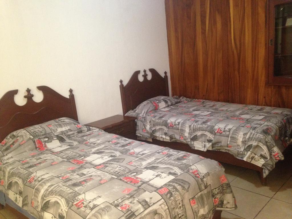 Hostal Makea Pachuca ภายนอก รูปภาพ